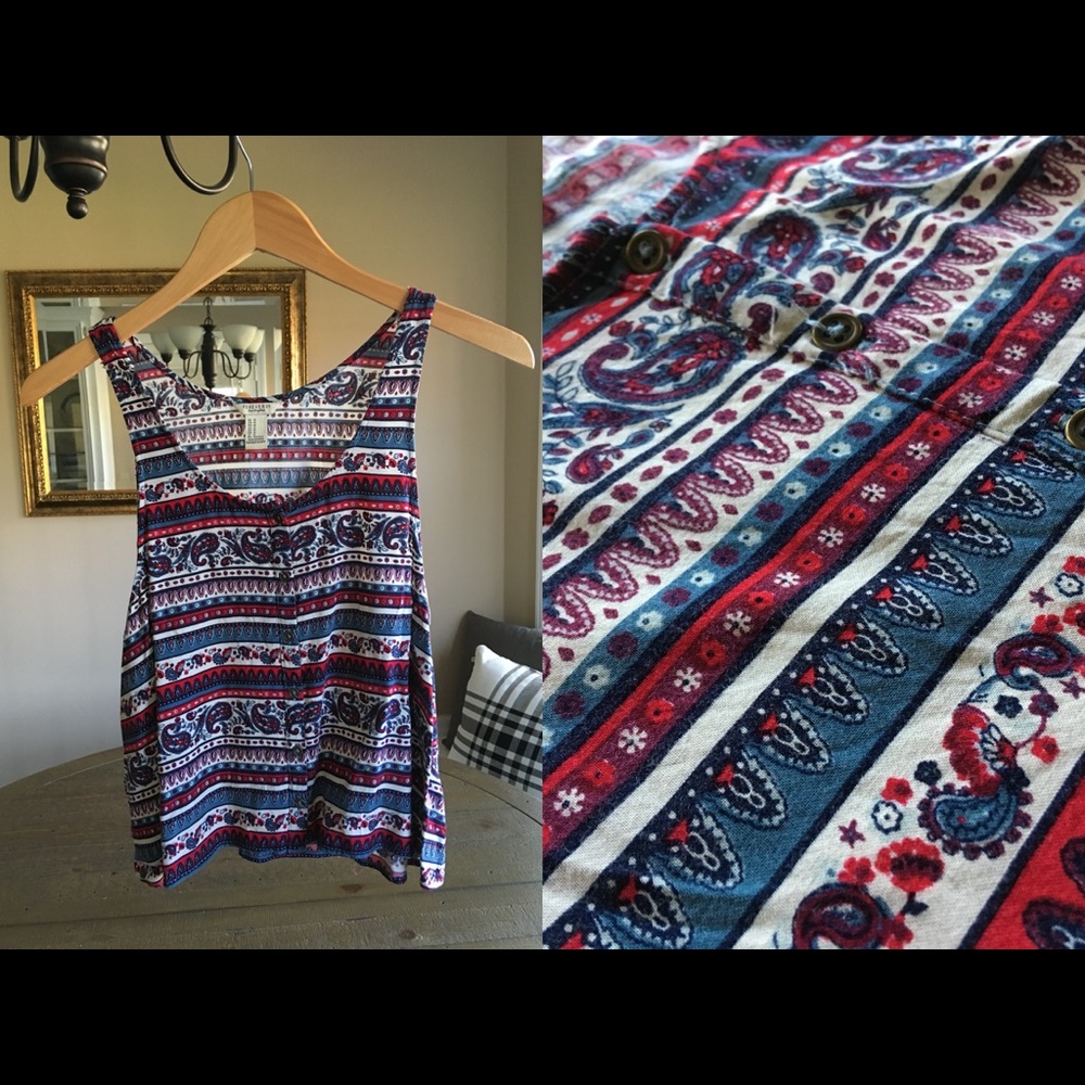 3 for $15/ F21 Printed & Striped Crop Top